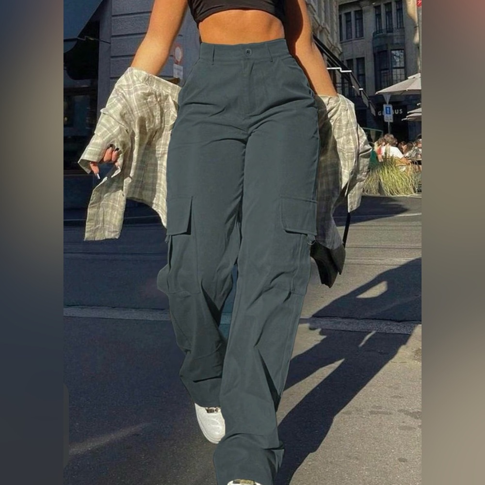 Women’s cargo pants